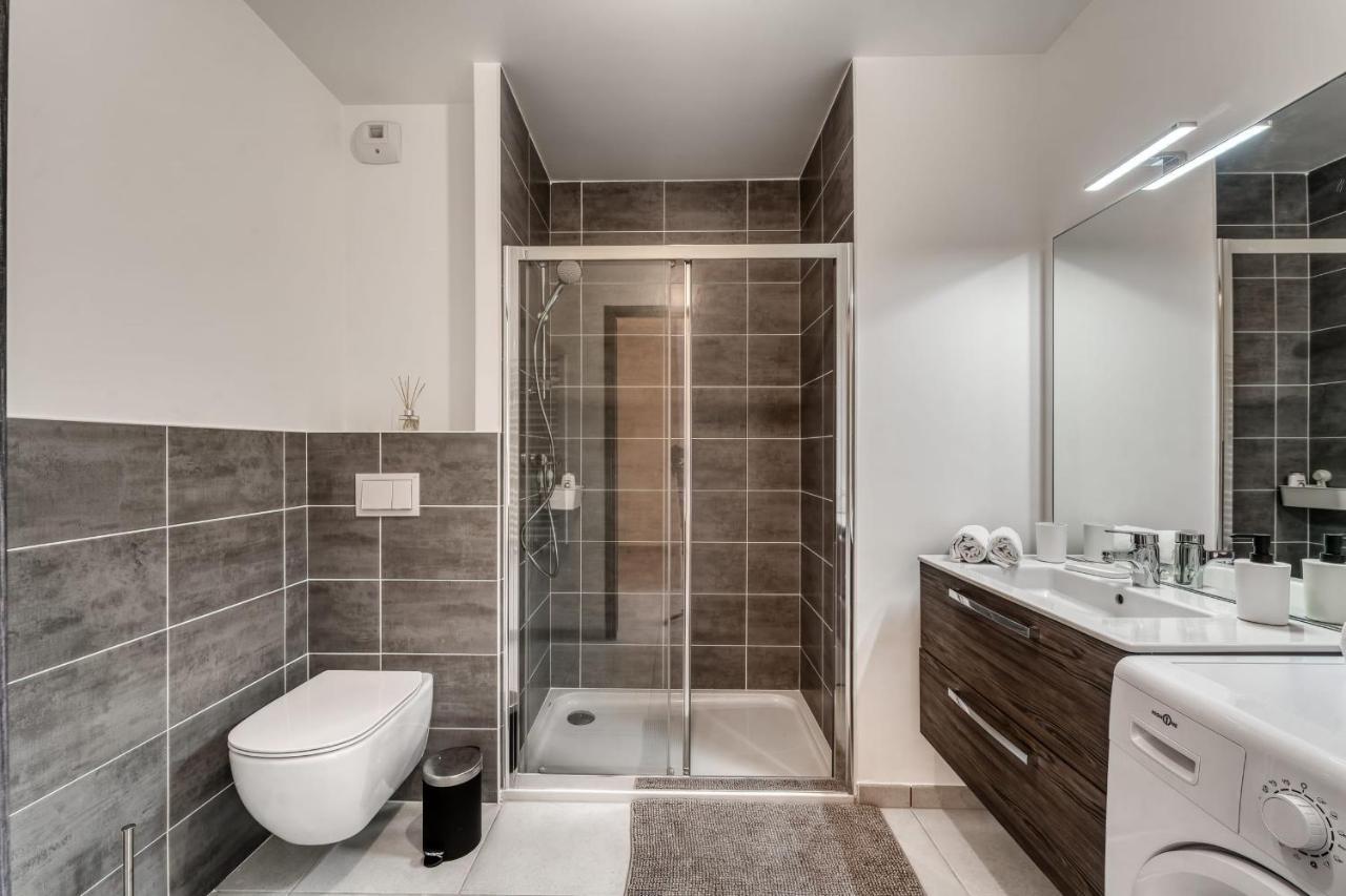 Emergence - Beautiful Studio For 2 People Balcony And Garage Annecy Exterior photo
